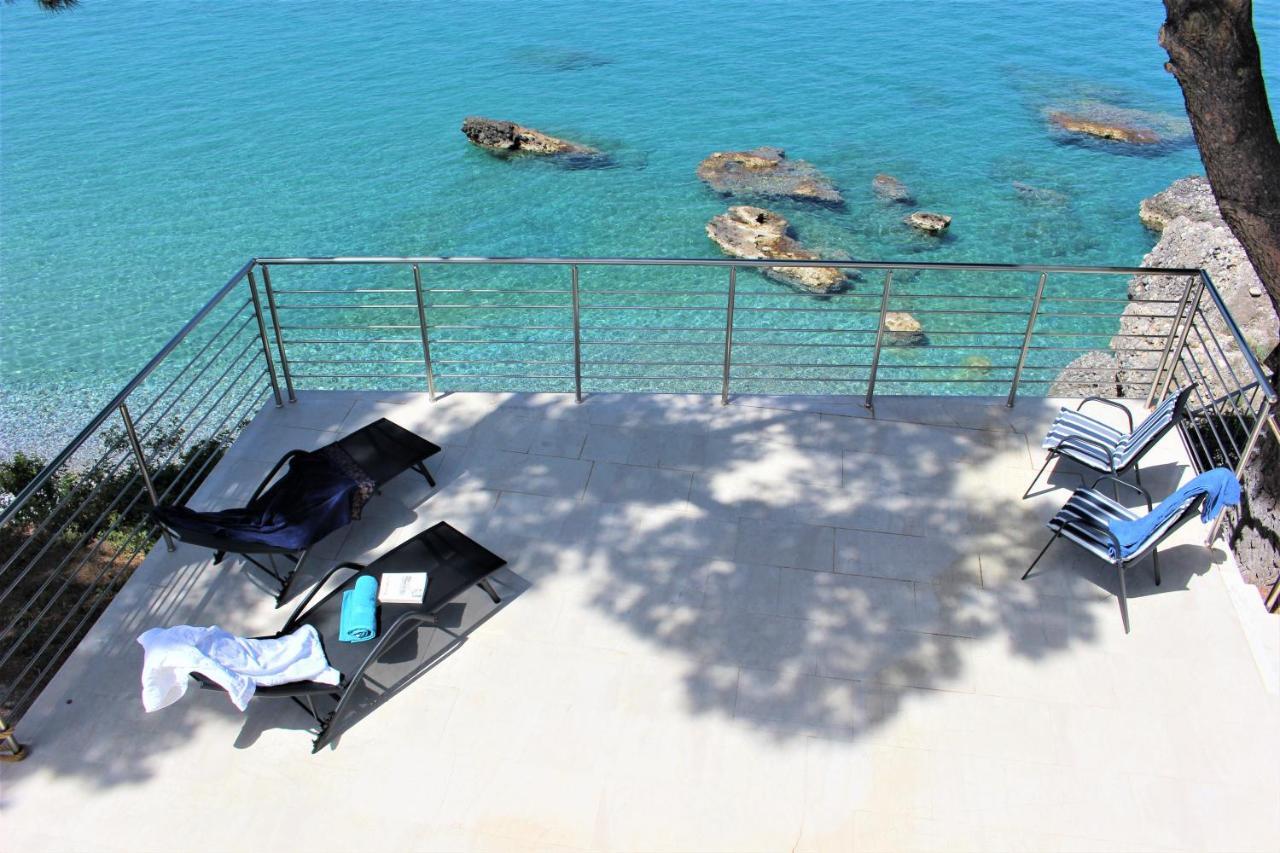 Naftilos Blue View Retreat Avía Exteriér fotografie